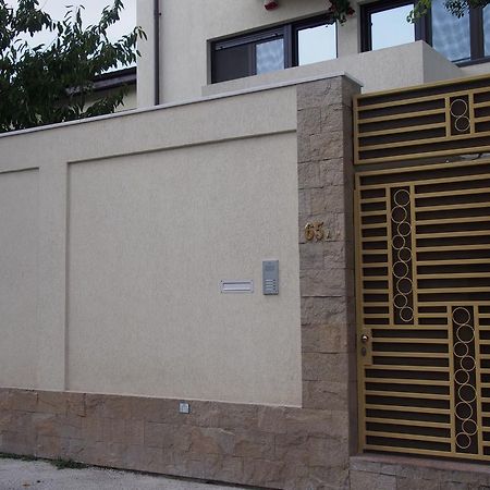 בוקרשט Sun Villa Residence מראה חיצוני תמונה