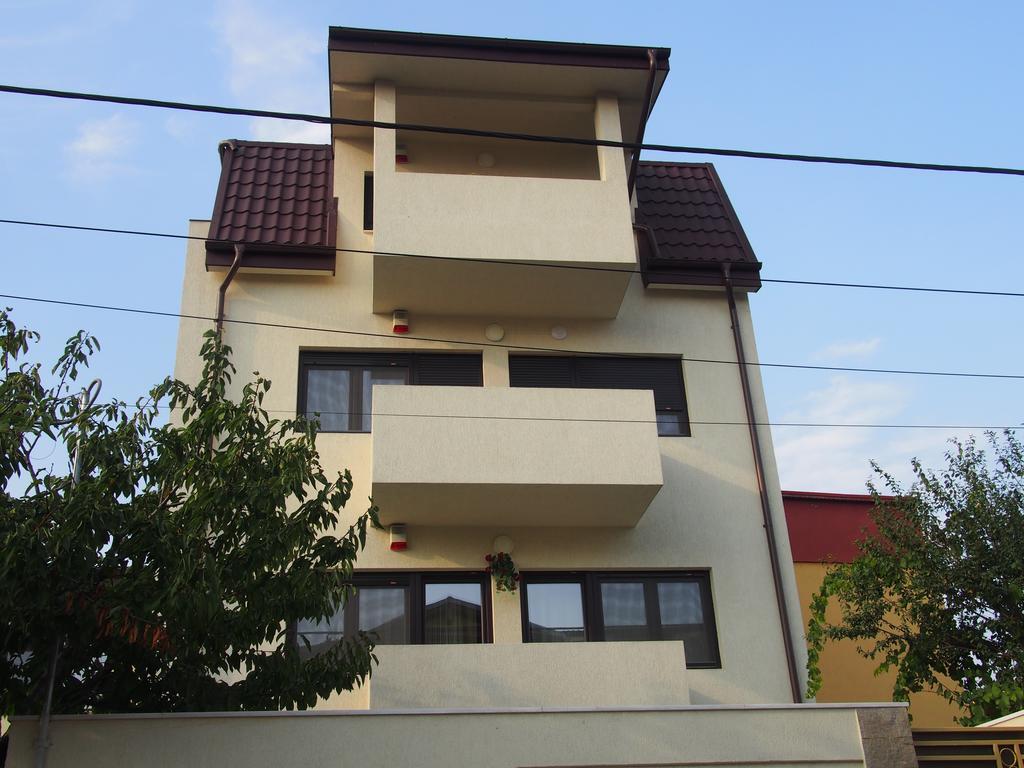 בוקרשט Sun Villa Residence מראה חיצוני תמונה